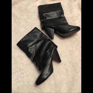 Black Heeled Boots 9